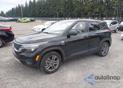 2021 Kia Seltos Lx из США, поврежденный, VIN KNDEPCAA8M7045243